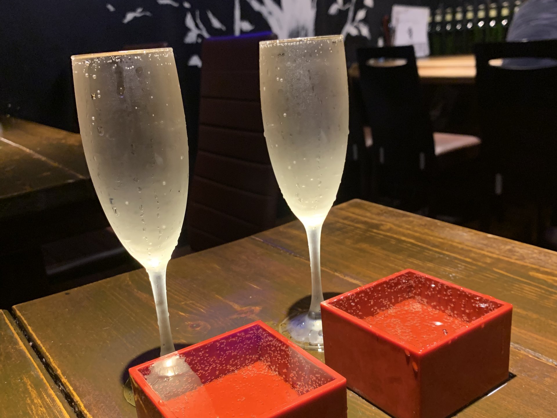 ワイン好き必見！神戸にある高コスパな穴場店「バルナカ」で体験する究極のおもてなし