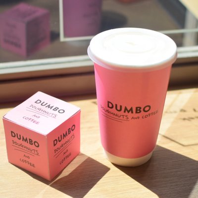 ダンボ ドーナツ アンド コーヒー（DUMBO Doughnuts and Coffee）