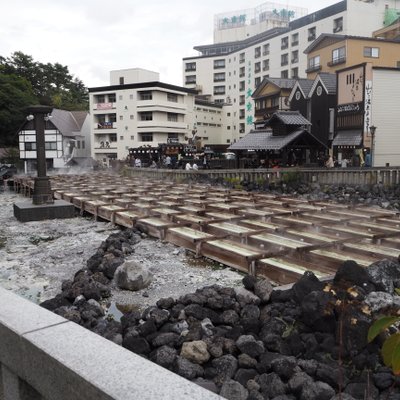 湯畑横丁 銀の鈴