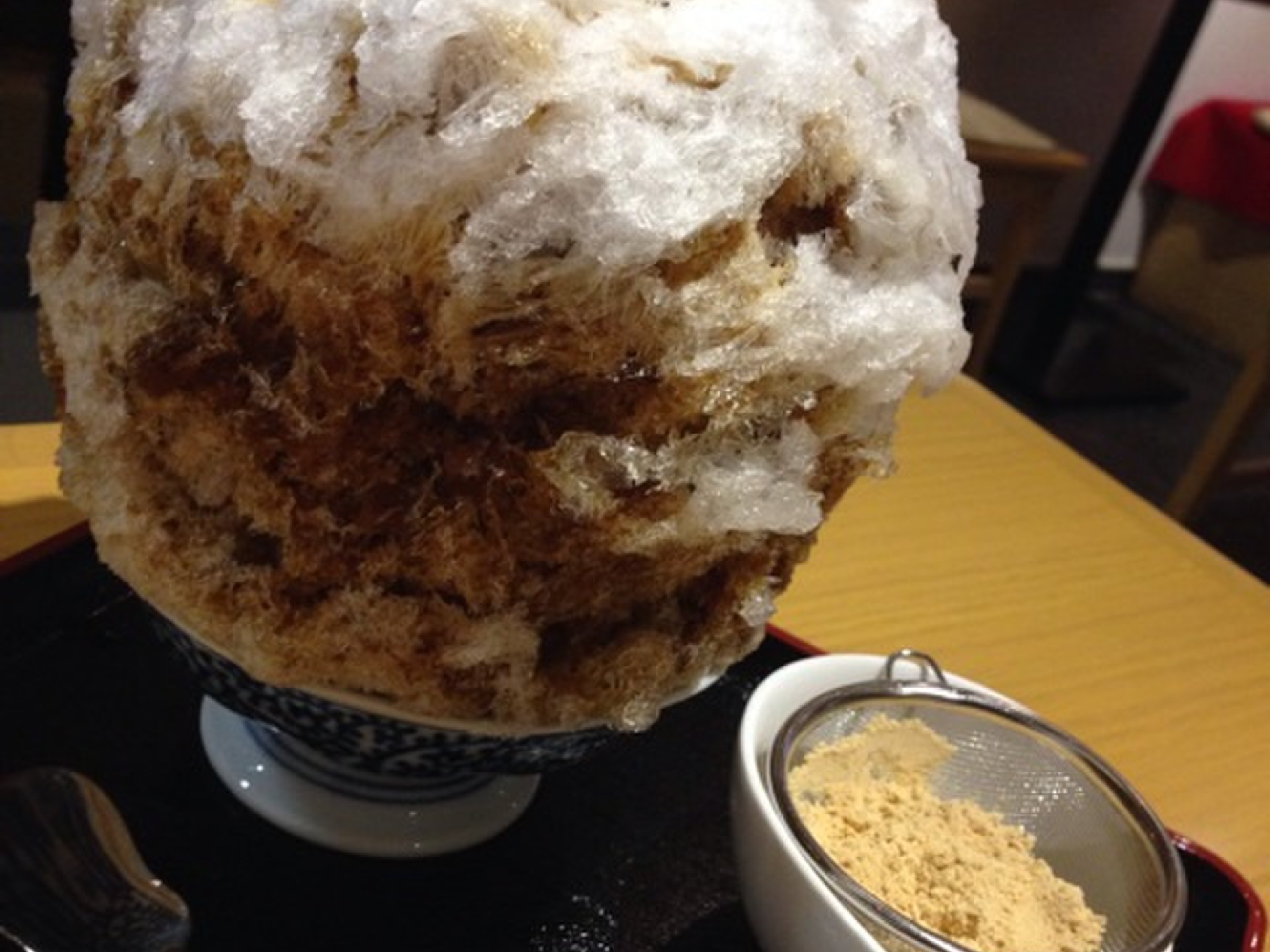夏デートで行きたい下北沢のおすすめ老舗かき氷屋さん「しもきた茶苑大山」