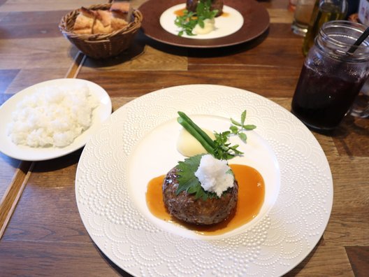 熟成和牛ステーキグリルド エイジング・ビーフ TOKYO 新宿三丁目店