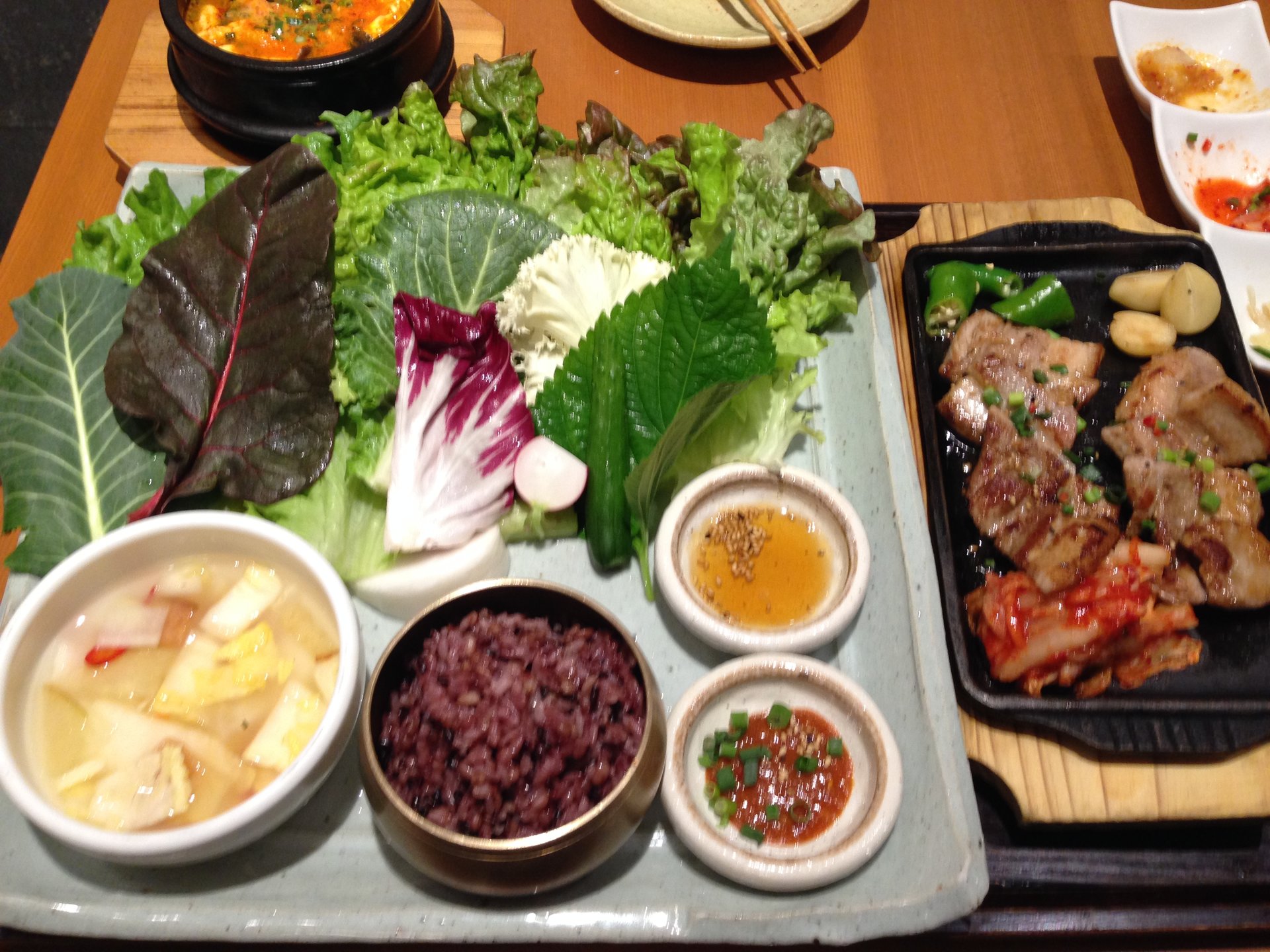 新宿のおすすめ韓国料理屋「水刺齋（スランジェ）」と「とんちゃん」