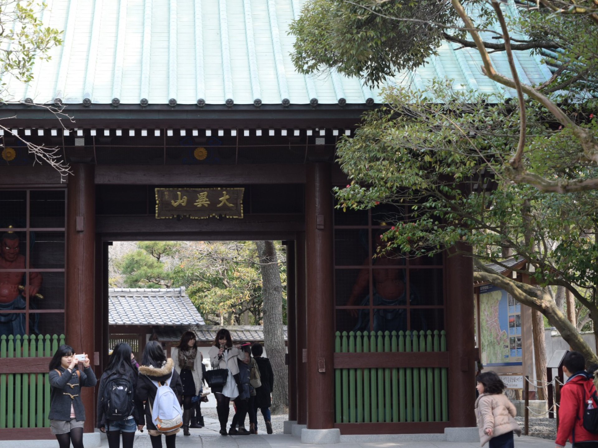【長谷】鎌倉大仏はなぜ猫背なのか？定番観光スポットで再発見！