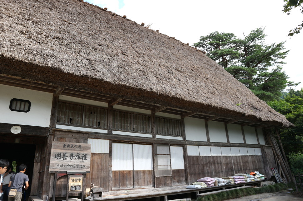 世界遺産 白川郷 へ 名古屋空港からレンタカーで二か所の世界遺産を巡り金沢へ 金沢乗り捨て Playlife プレイライフ