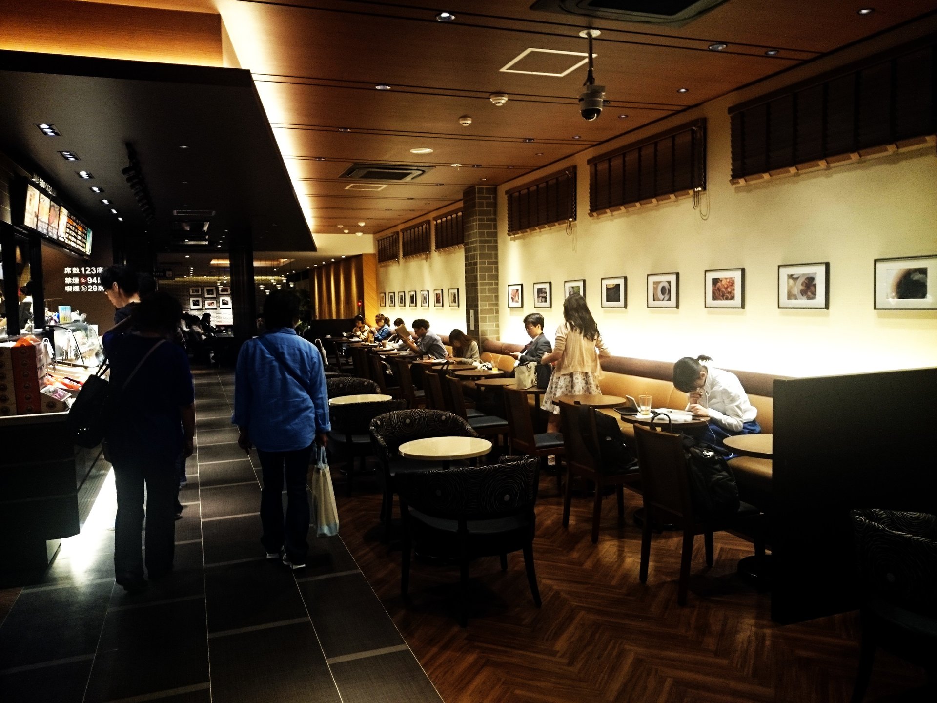 中山駅にお洒落なカフェが新オープン！テラス付きのサンマルクカフェ。安くて美味しい！