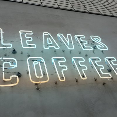LEAVES COFFEE APARTMENT