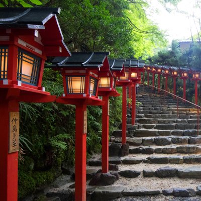 貴船神社