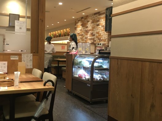 膳や ムシベジ+ 阪急三番街店