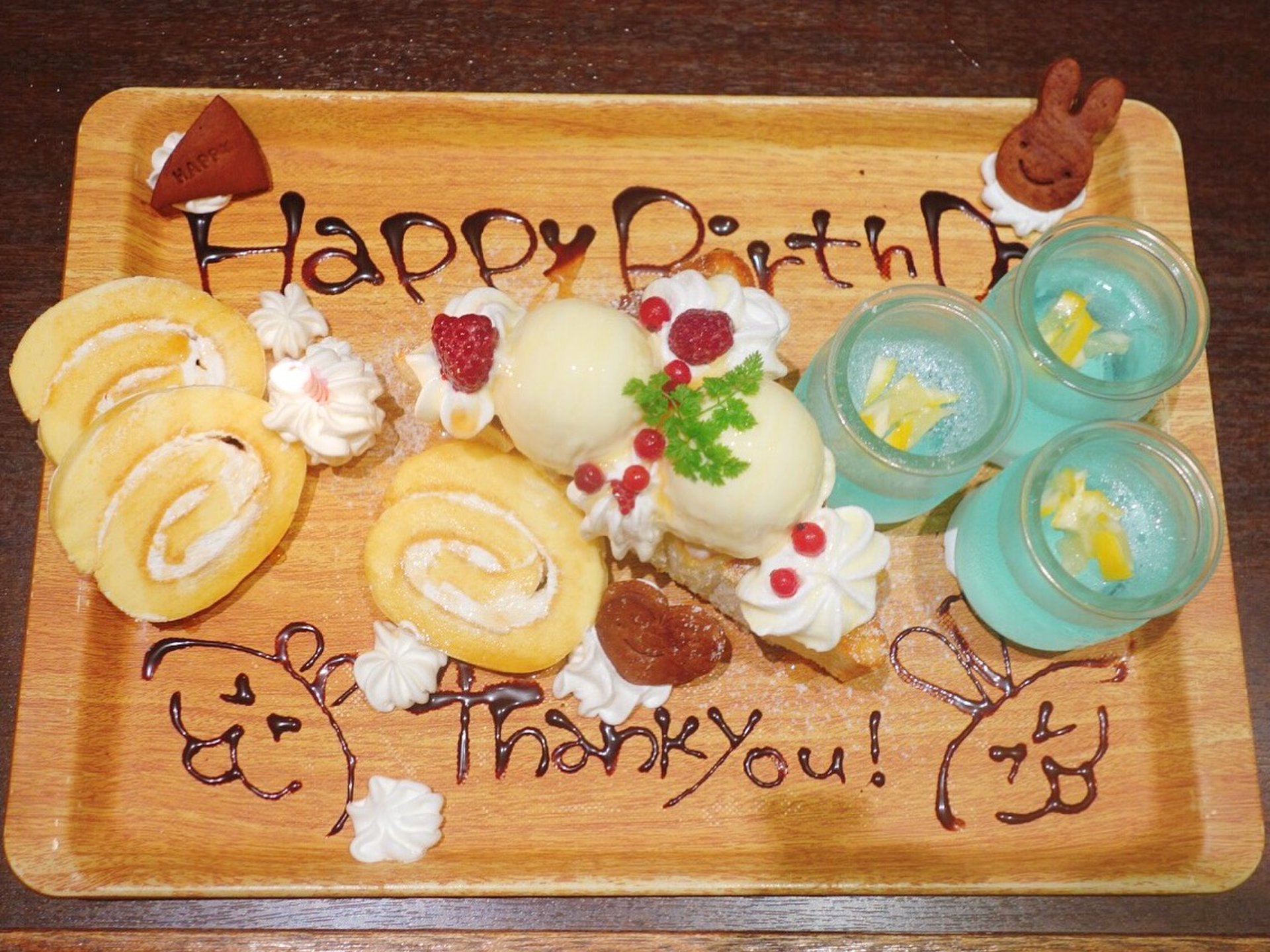 水戸マルイ、かわいすぎるデザートプレートでお誕生日サプライズ♡♡
カフェトラ（CAFETORA）