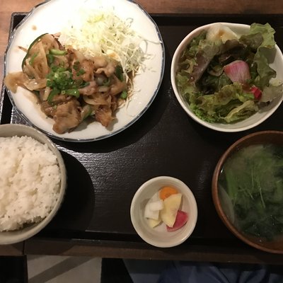 海沿いの キコリ食堂