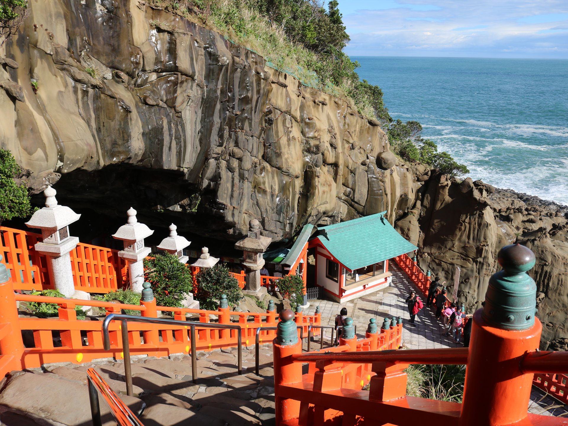 九州一人旅♪癒しを求めて☆おいしいご当地グルメとパワースポット巡り【宮崎市、宮崎県南】