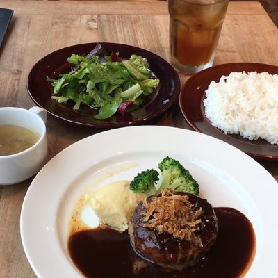 ロイヤルガーデンカフェ 大濠公園（Royal Garden Cafe）