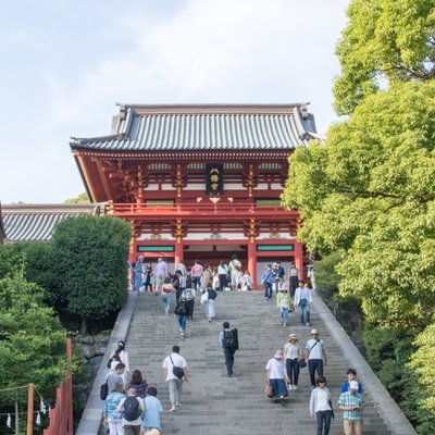 鶴岡八幡宮