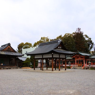 西院春日神社