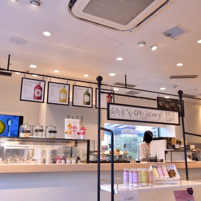 【閉店】エルカフェ 六本木ヒルズ店