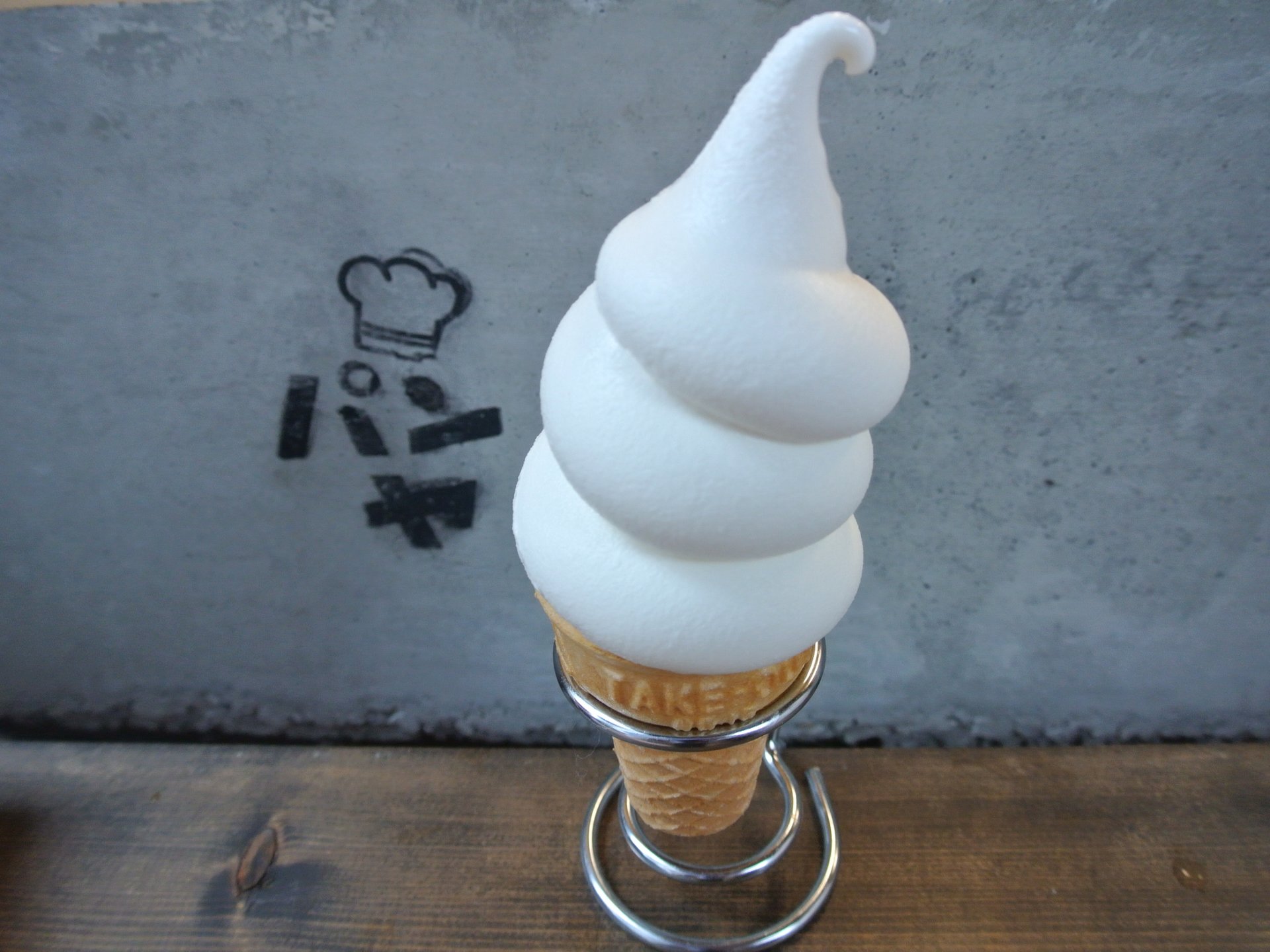コロンとしたフォルムがかわいい♡インスタで話題のソフトクリームは玉造にあった！