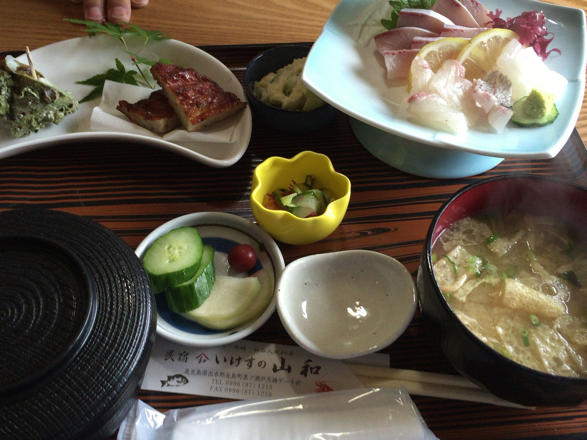 【食材の宝庫鹿児島県！】今年の夏は薩摩地鶏・黒豚トンカツ・新鮮な刺身・黒豚餃子・薩摩ラーメン！