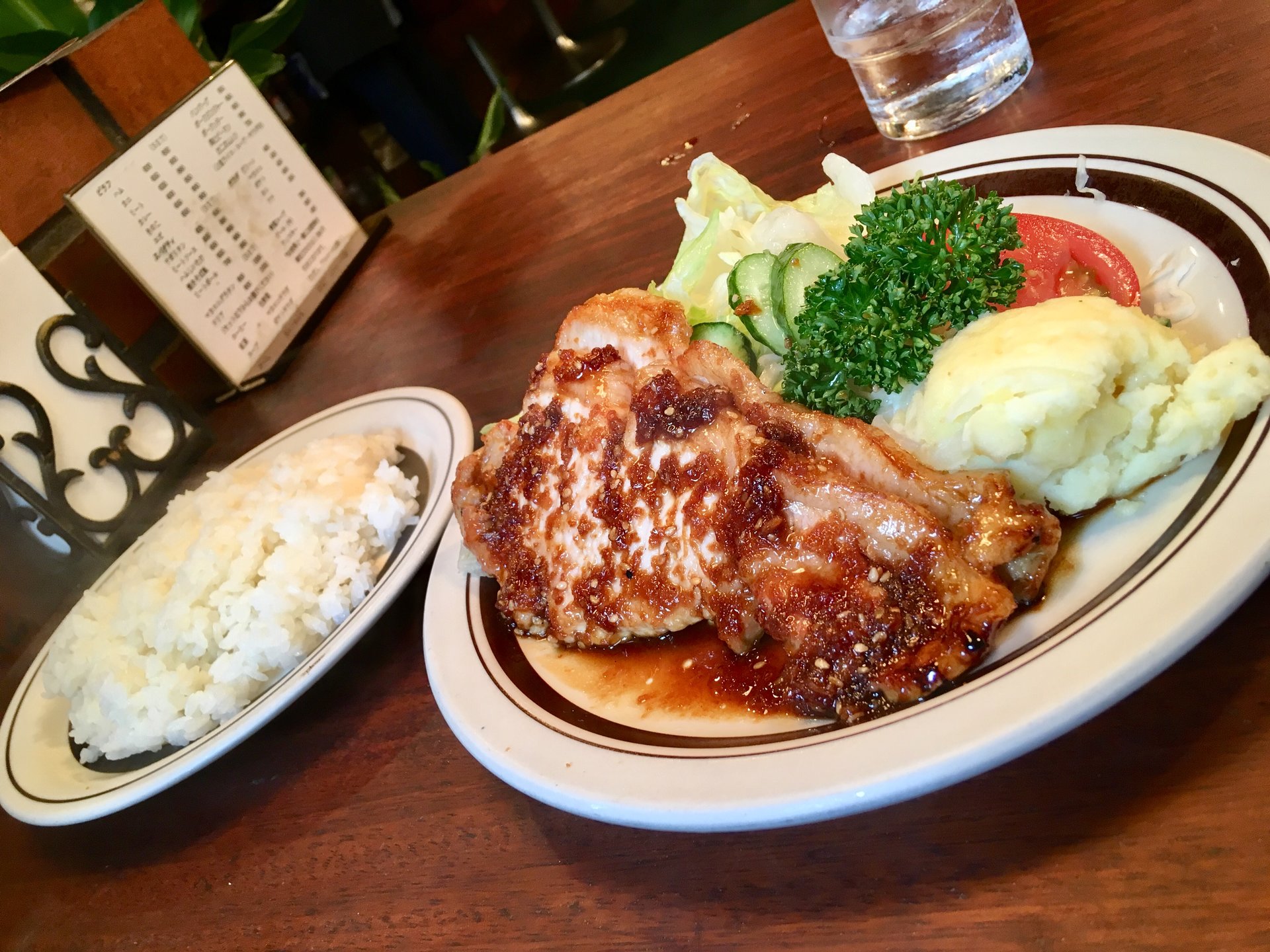 洋食屋さん ローズガーデン