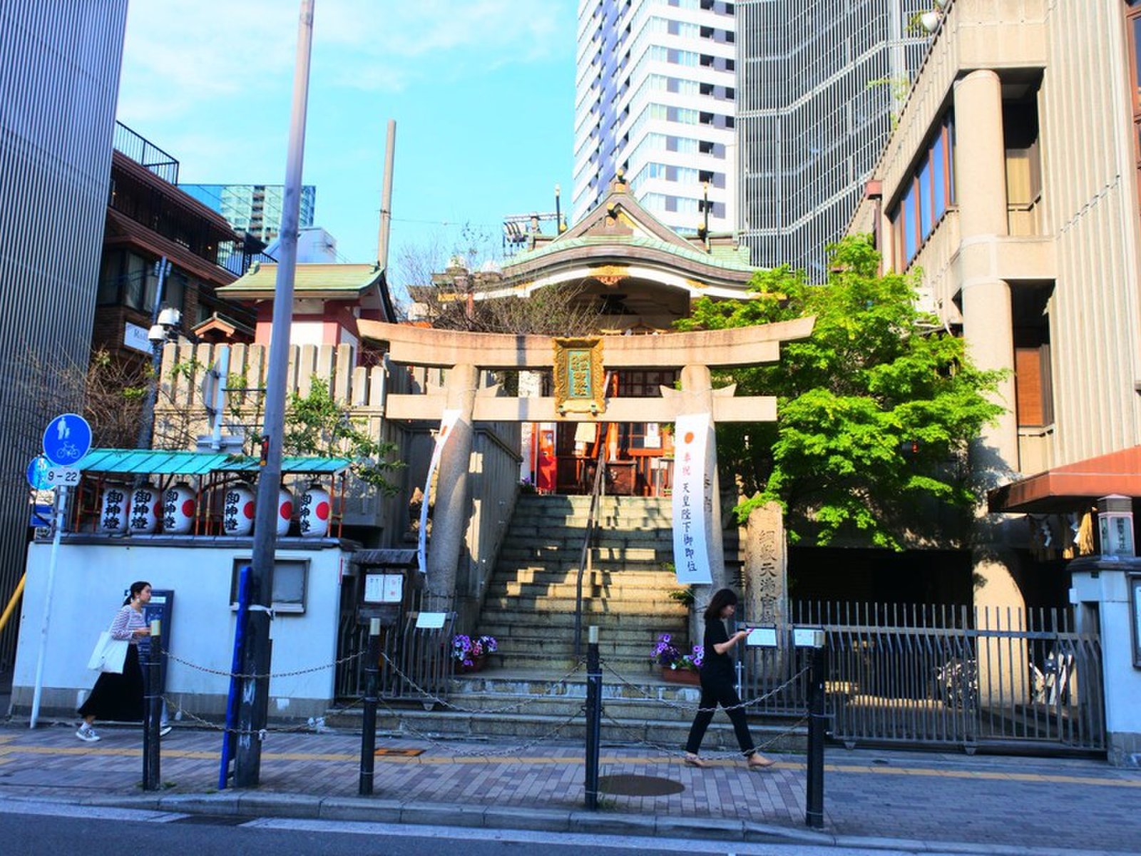 綱敷天神社御旅所