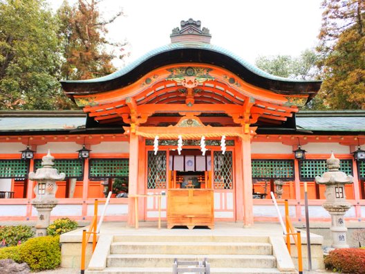 西院春日神社