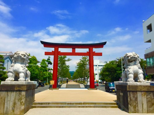 鶴岡八幡宮