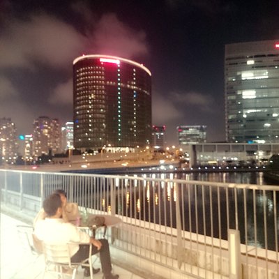 カルディコーヒーファーム 横浜ベイクォーター店