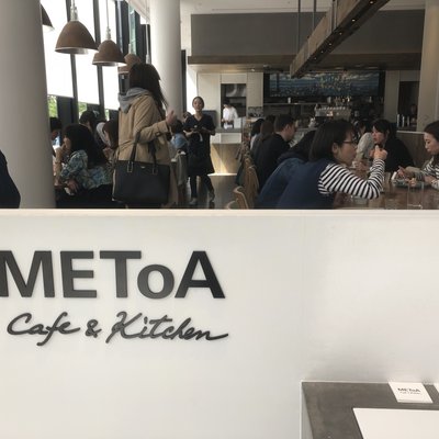 METoA Cafe & Kitchen