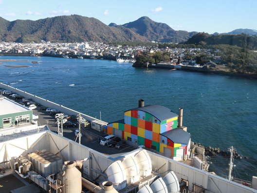 沼津港大型展望水門びゅうお