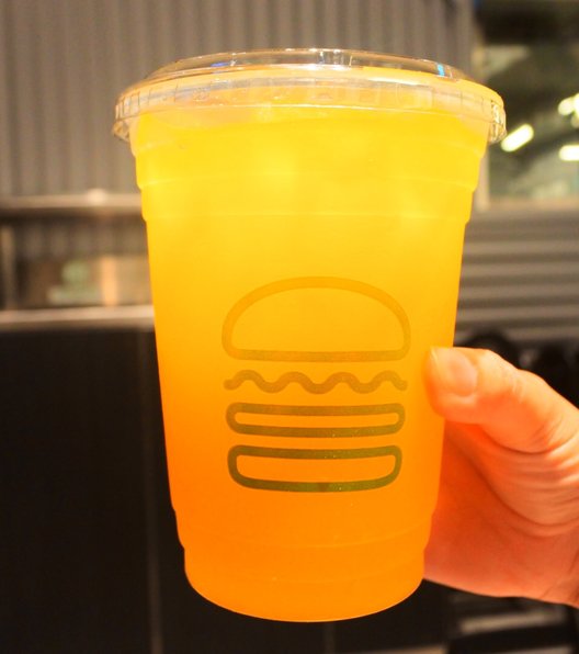 SHAKE SHACK 梅田阪神店（シェイクシャック）