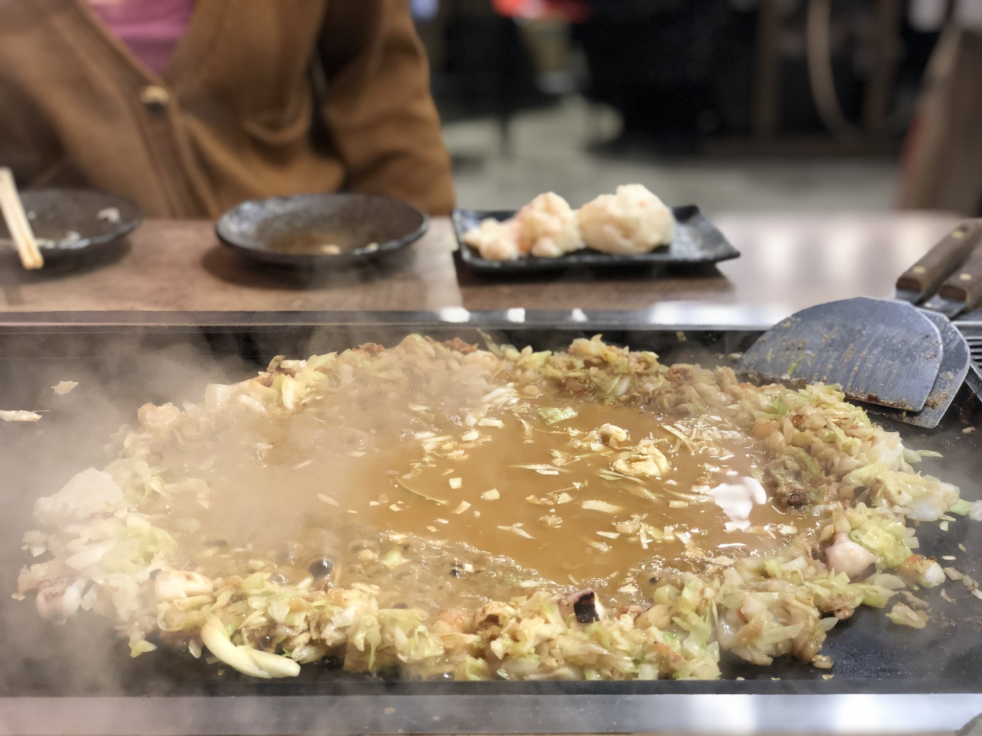 コスパ良・浅草おすすめもんじゃ「かのや」築地の海鮮を味わう夜