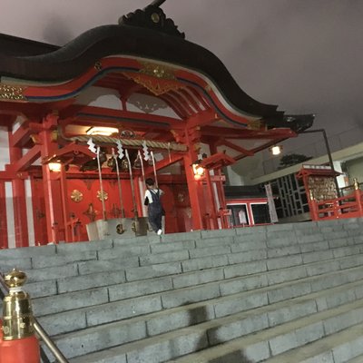 花園神社