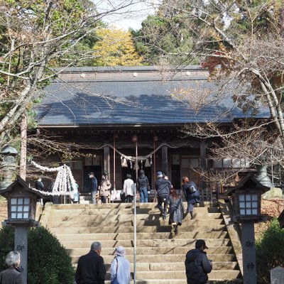 土津神社