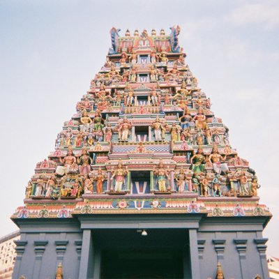  Sri Veeramakaliamman Temple（スリ・ヴィーラマカリアマン寺院）