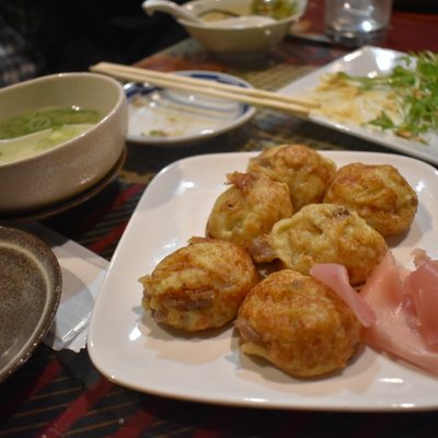 お好み焼き たこ焼き 鉄板居酒屋 となりや