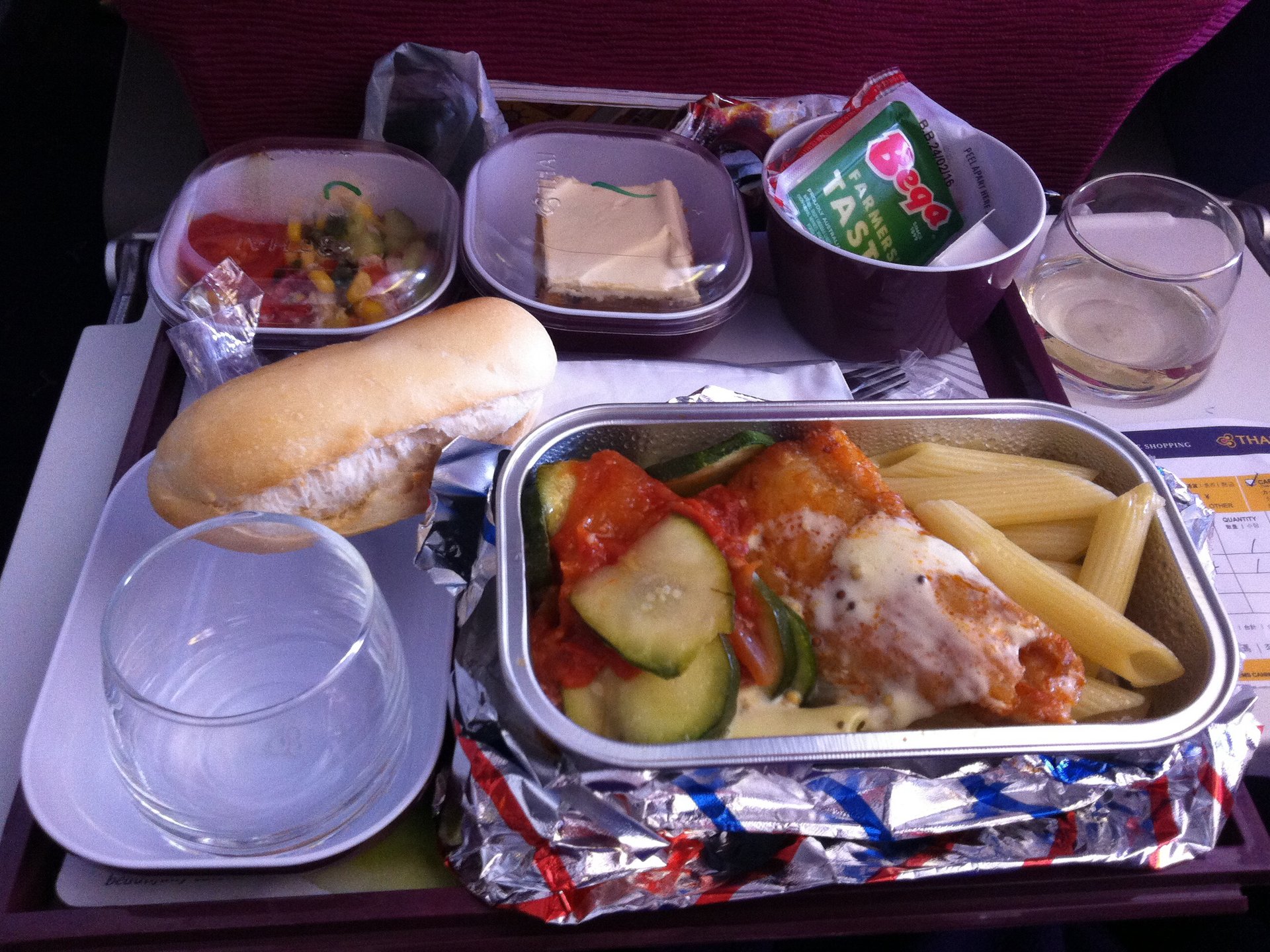 機内100%満喫【タイ国際航空❤︎】オススメ機内販売商品&美味しい機内食のご紹介‼︎