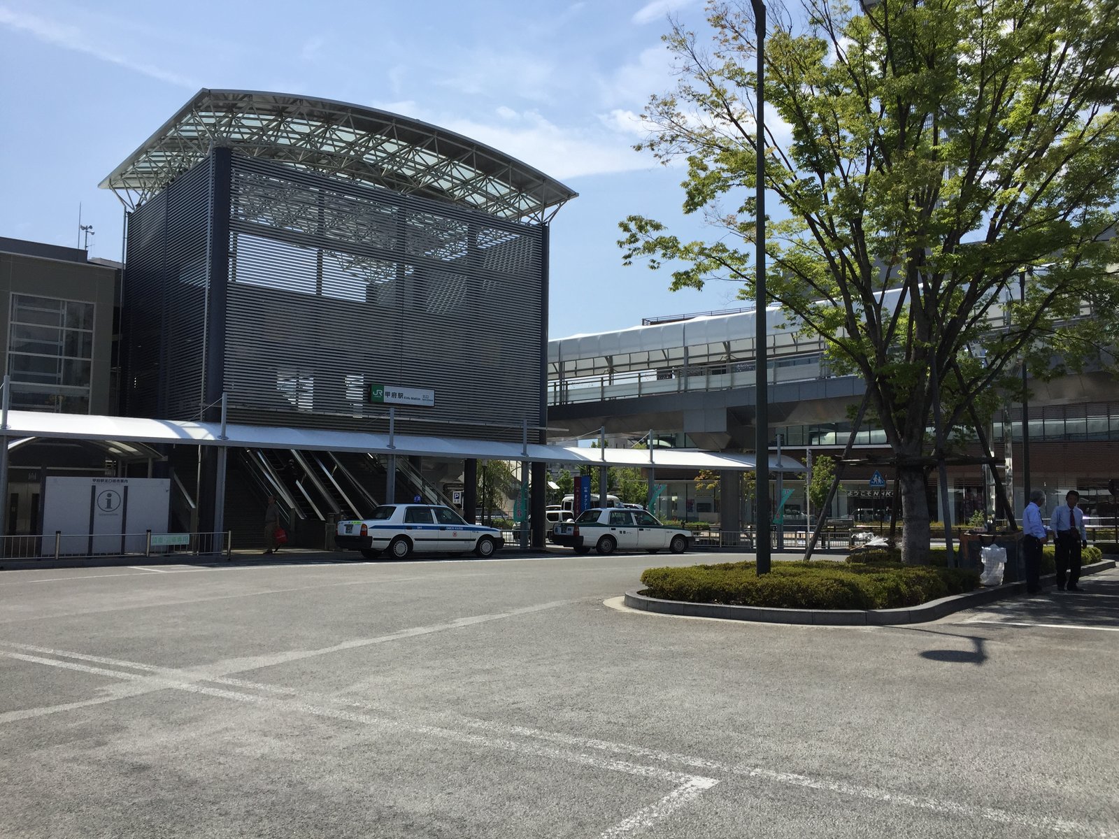 レトロな雰囲気を楽しむ 甲府駅すぐの観光名所 甲州夢小路で楽しむハイソでモダンな甲府観光 Playlife プレイライフ