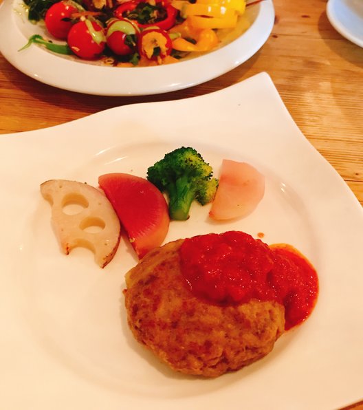 野菜がおいしいダイニング LONGINGHOUSE 神宮前・原宿店