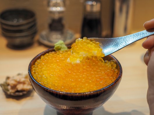 サーモン丼専門店 熊だ