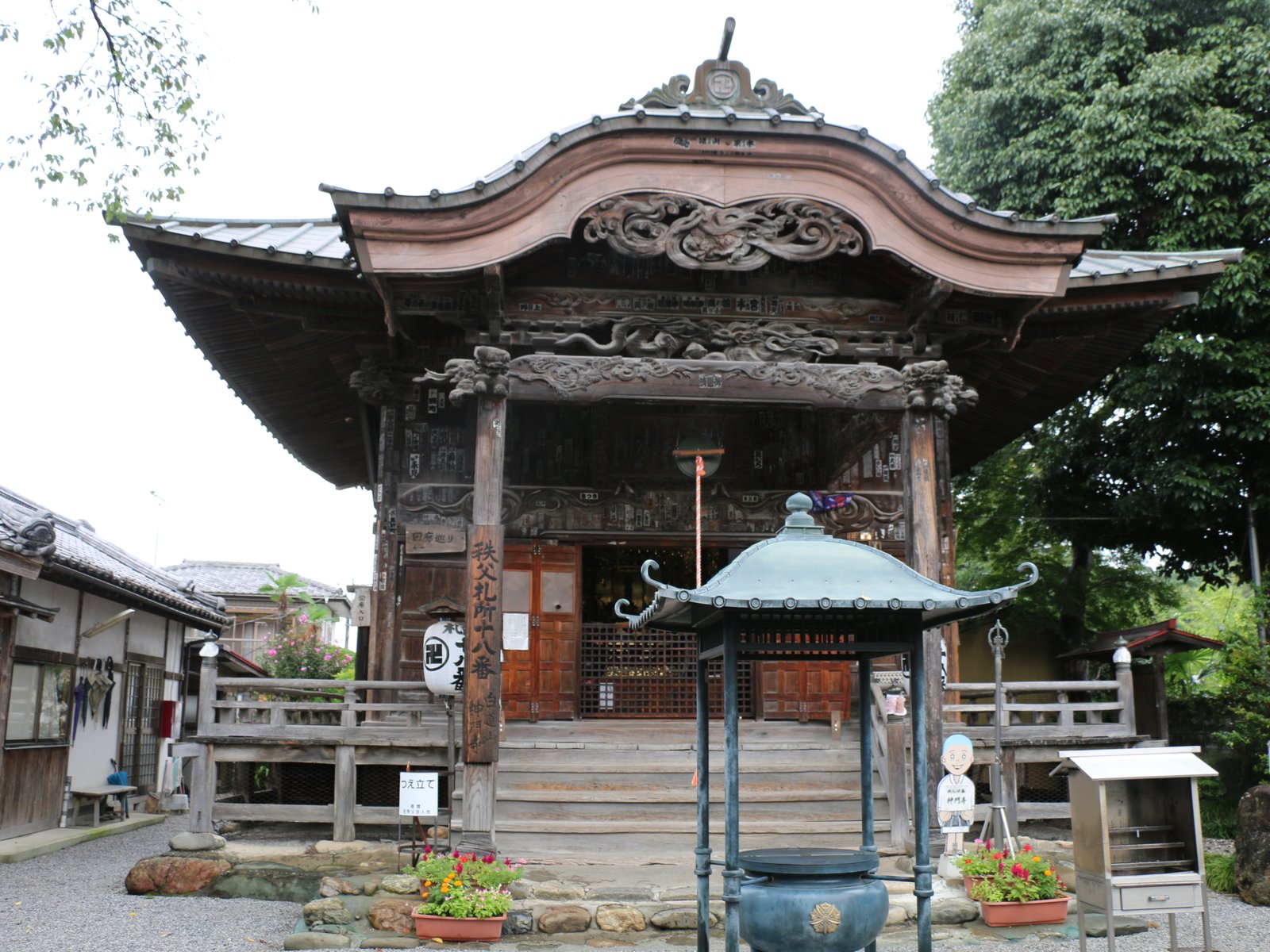 白道山 神門寺 (札所十八番)