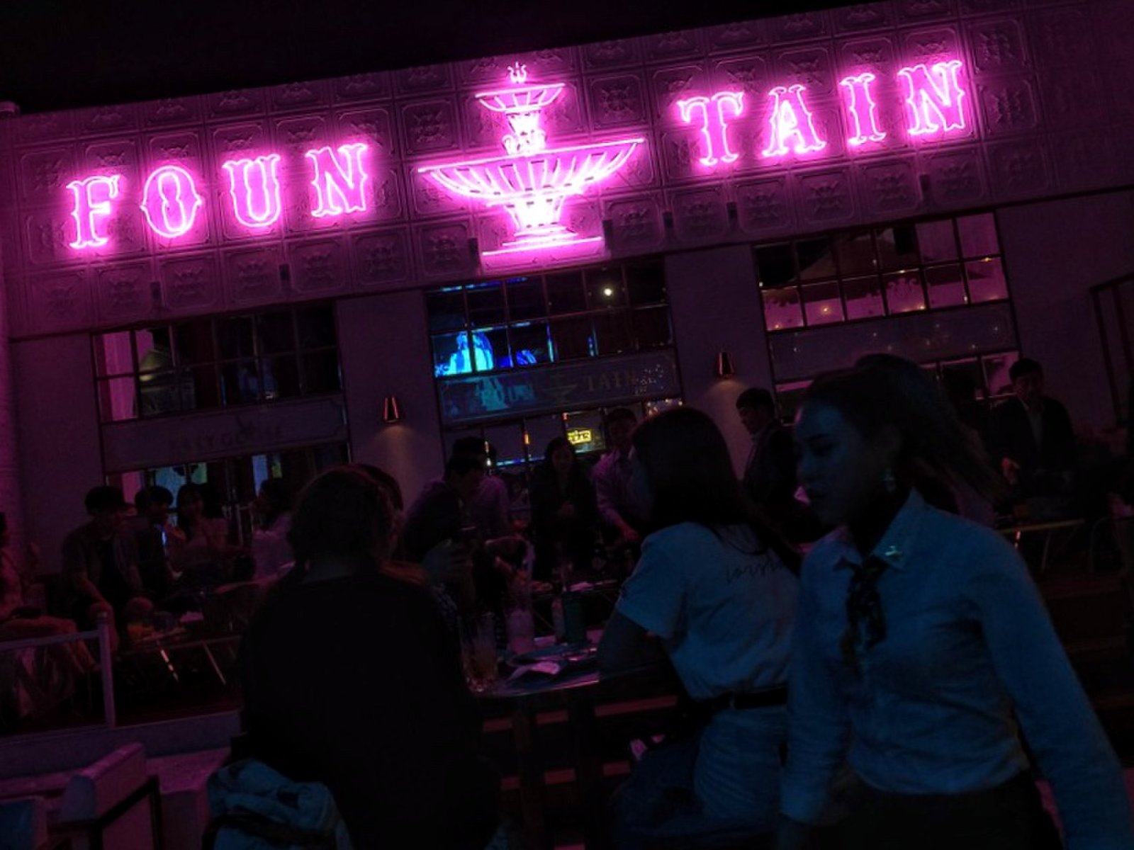 ソウル出身友人勧め Fountain Bar 女の子に人気のお洒落なバー 梨泰院で夜遊び Playlife プレイライフ