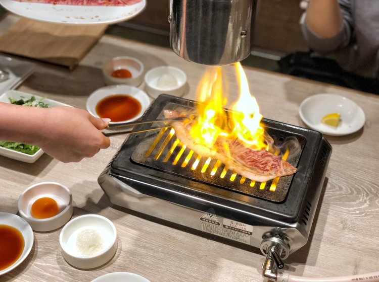 今夜は焼肉 東西線おすすめディナー 木場 ウシズキバッカ おしゃれ肉バルで黒毛和牛 Playlife プレイライフ