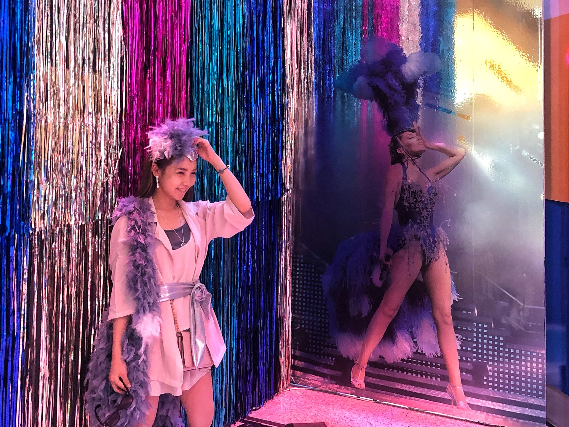 豪歌姫『カイリー・ミノーグ展』パースで開催中♡入場無料ギャラリー