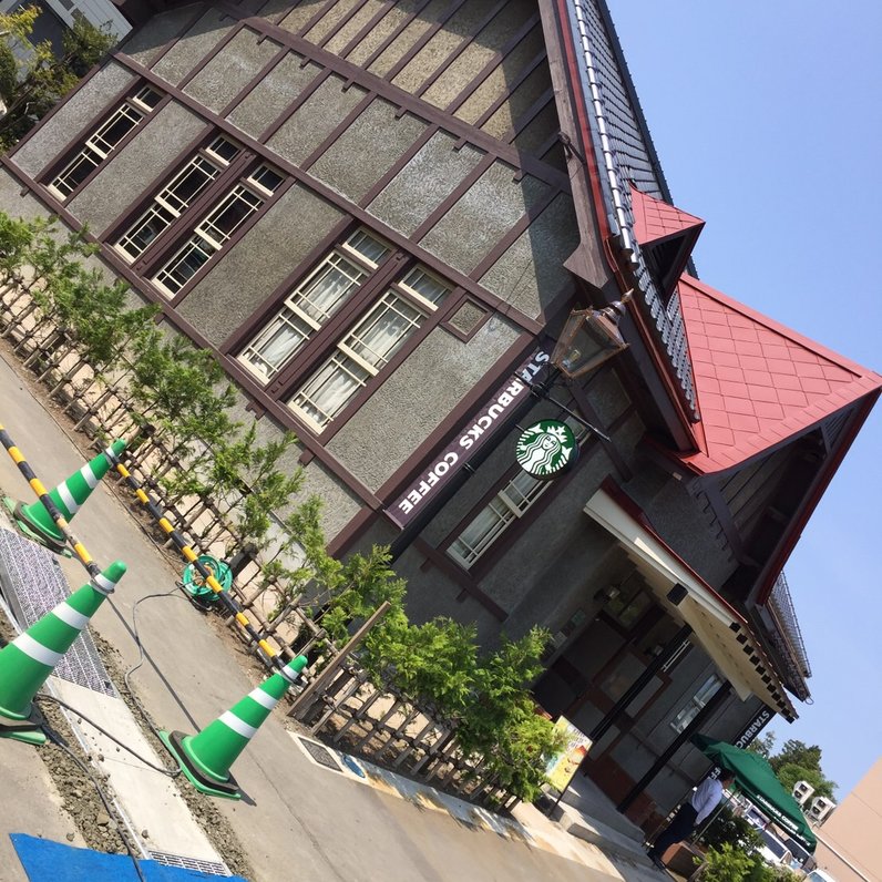 スターバックスコーヒー 弘前公園前店