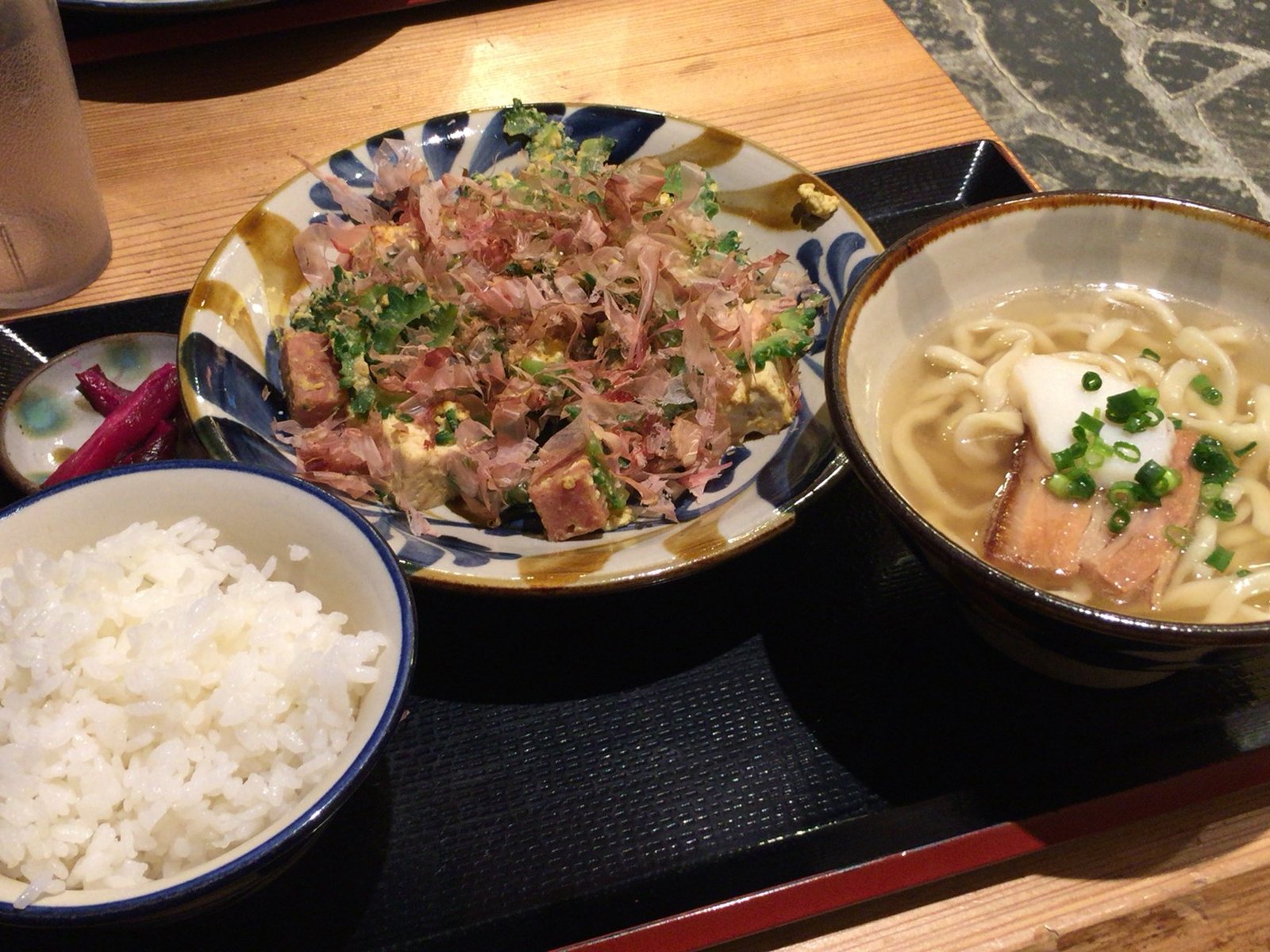 やちむん 東京支店