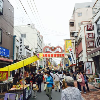 巣鴨地蔵通り商店街