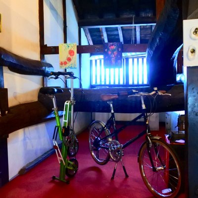 自転車カフェ&バー 汐待亭