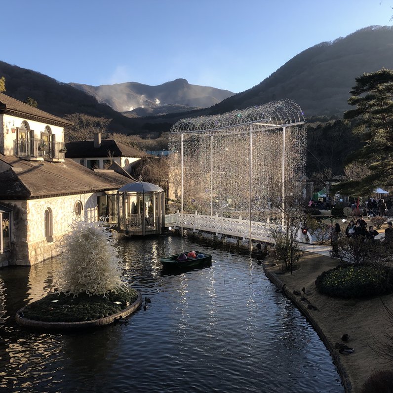 箱根ガラスの森美術館