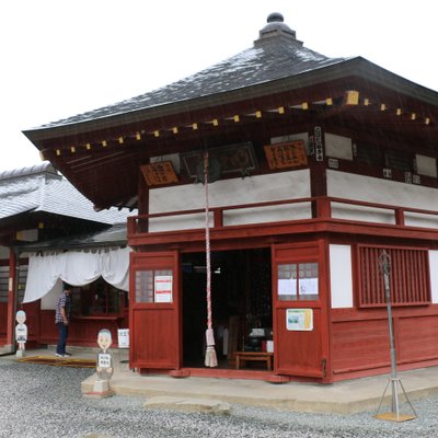 明星山 明智寺 (札所九番)