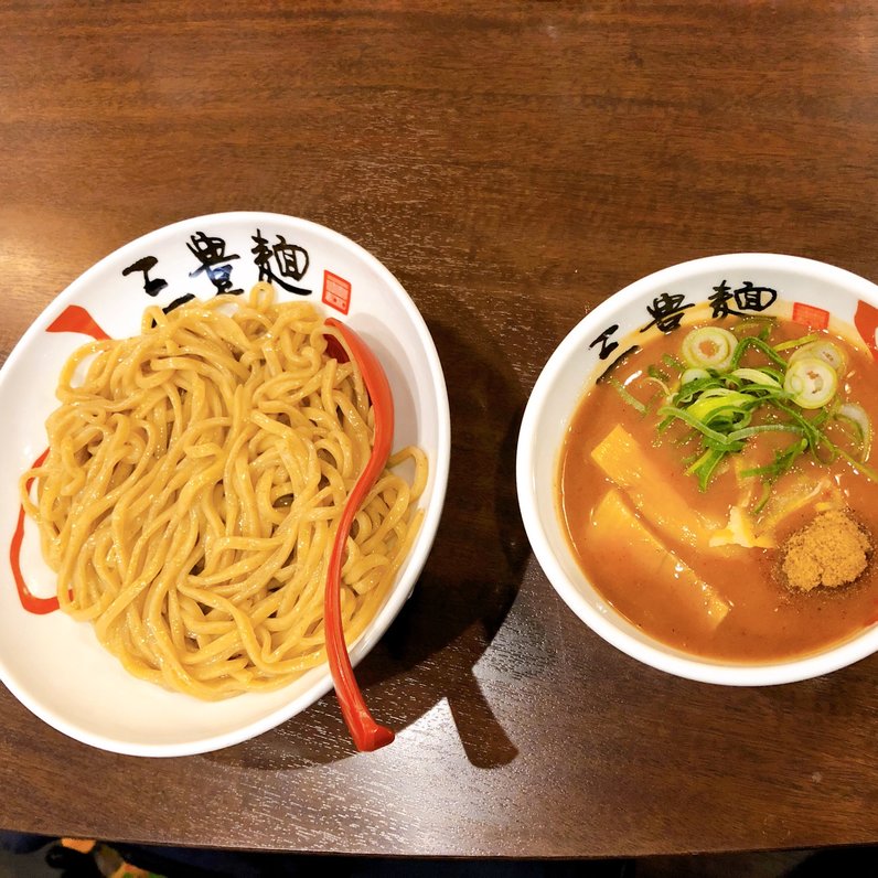 三豊麺 心斎橋店