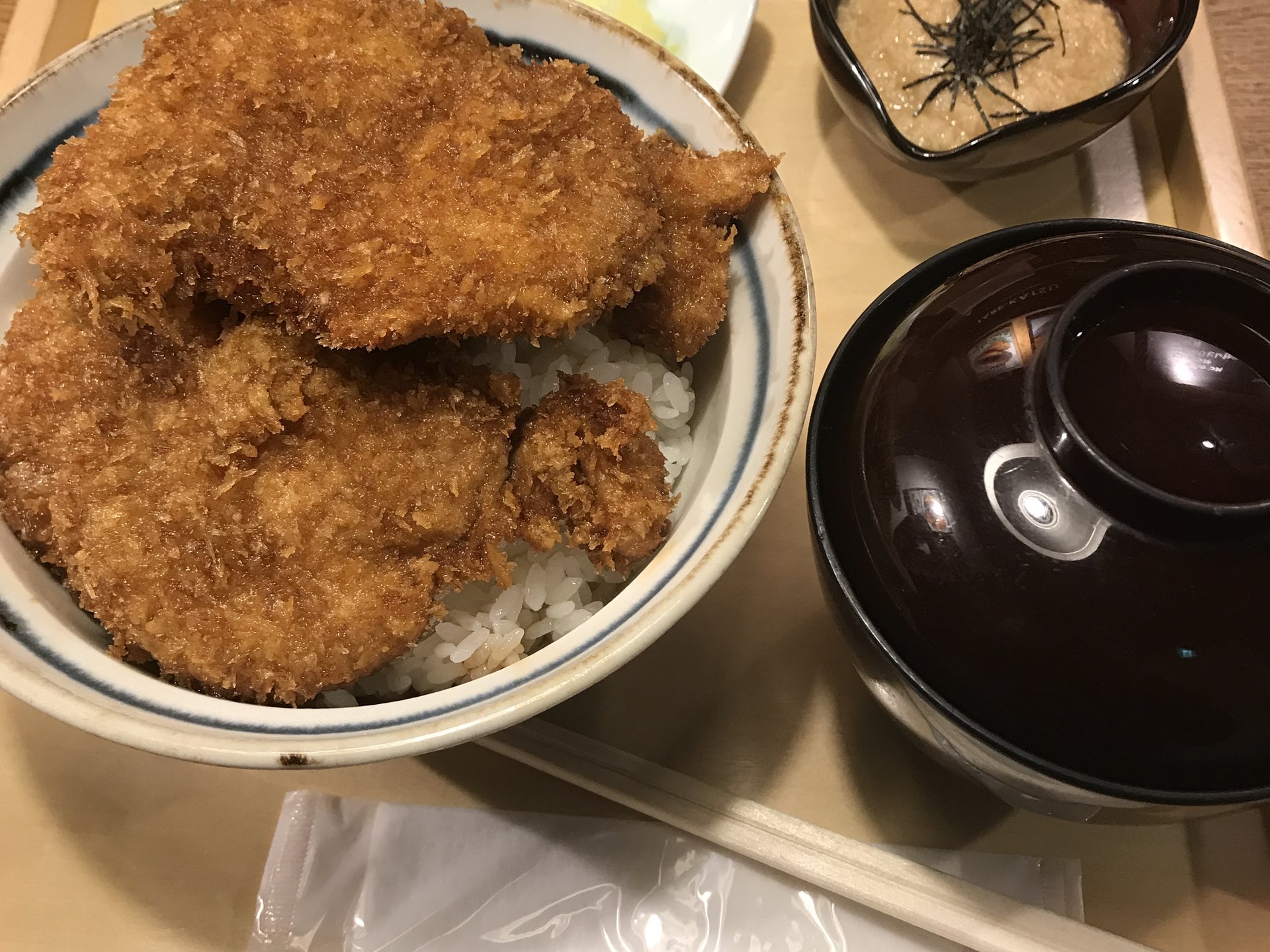 外国人と食べたい日本の食べ物5選
定番から意外な食べ物まで多数紹介します！